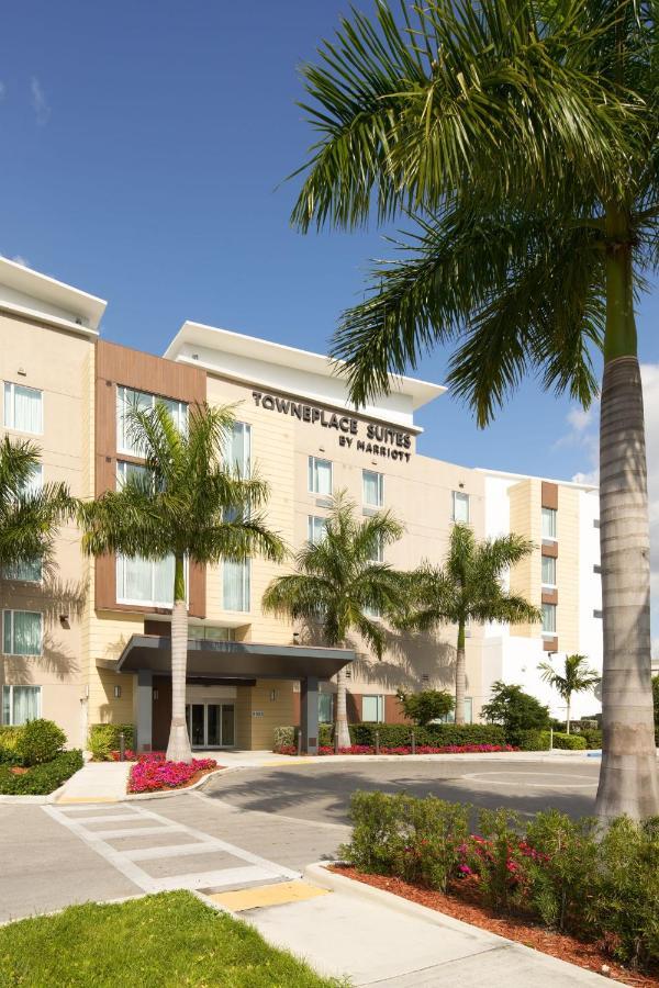 Towneplace Suites Miami Kendall West Kendale Lakes Eksteriør bilde